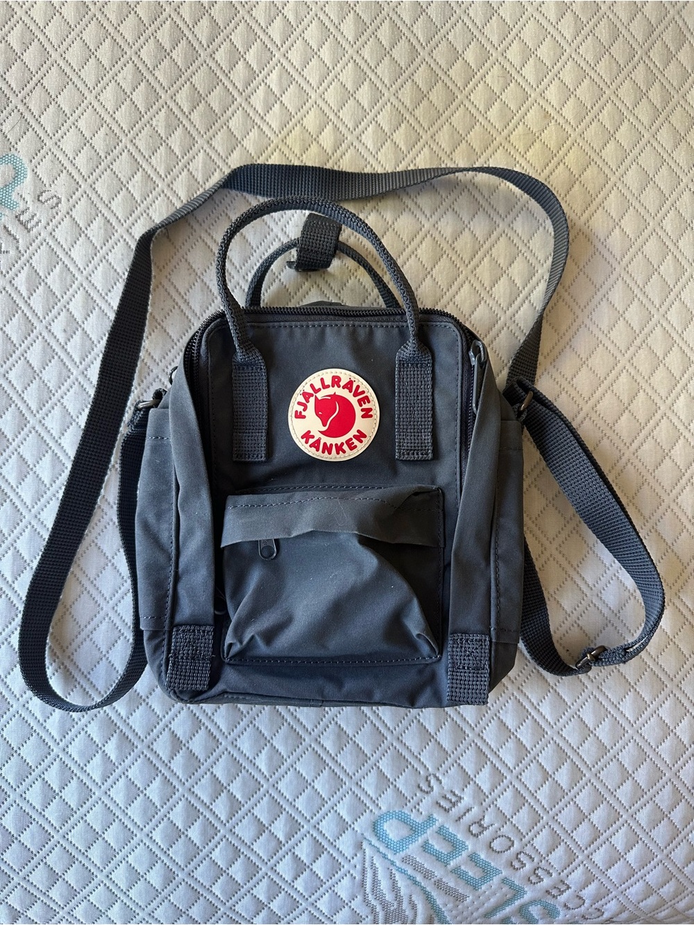 Fjallraven Sling Bag - Charcoal